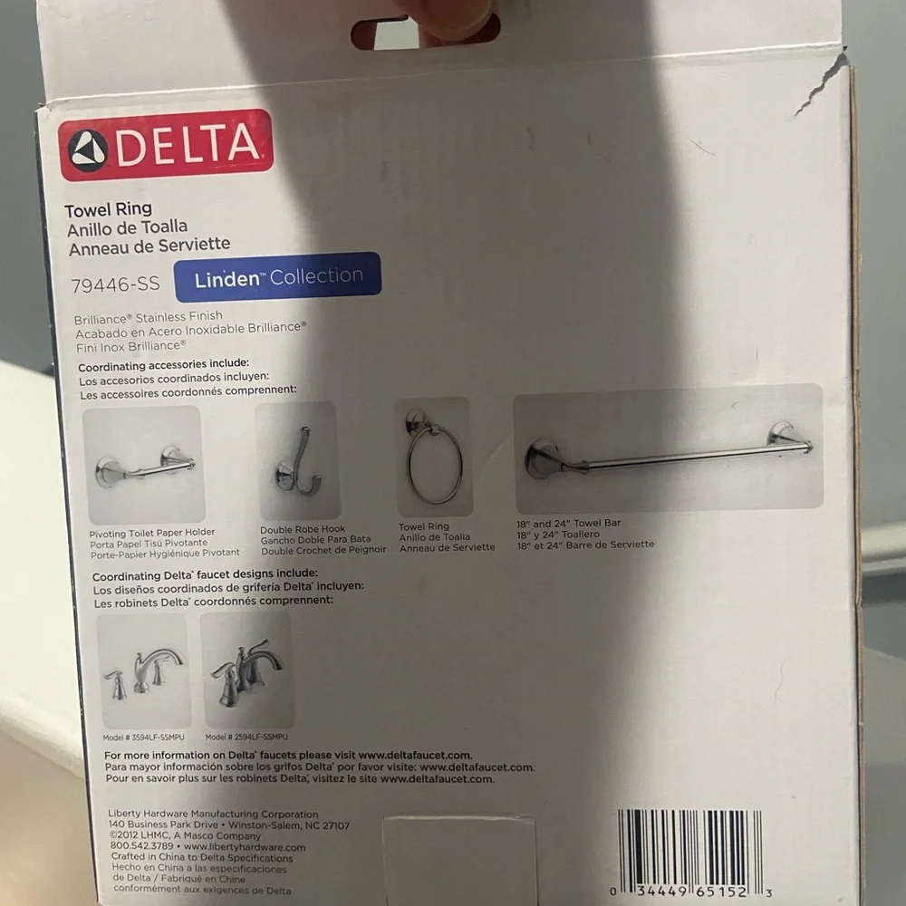 Delta Linden Collection Brilliance  Stainless Finish Towel Ring NIB New in Box